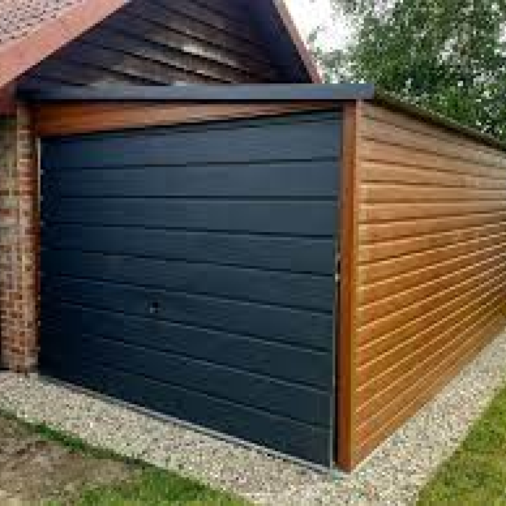 Garaż blaszano drewniany